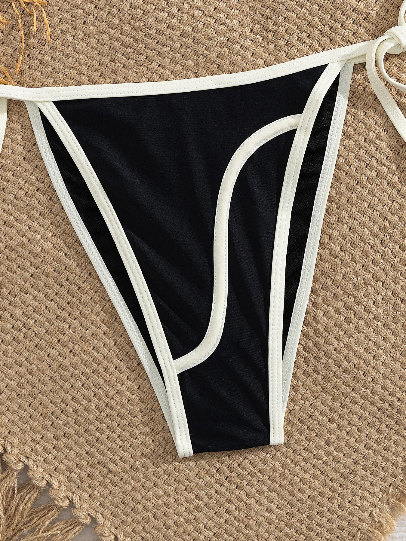 Biquíni + Saída de Praia Orla Dourada