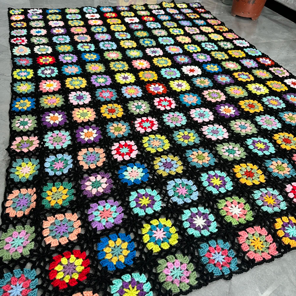 Manta Artesanal Colorida em Crochê – Rio Samba Crochet