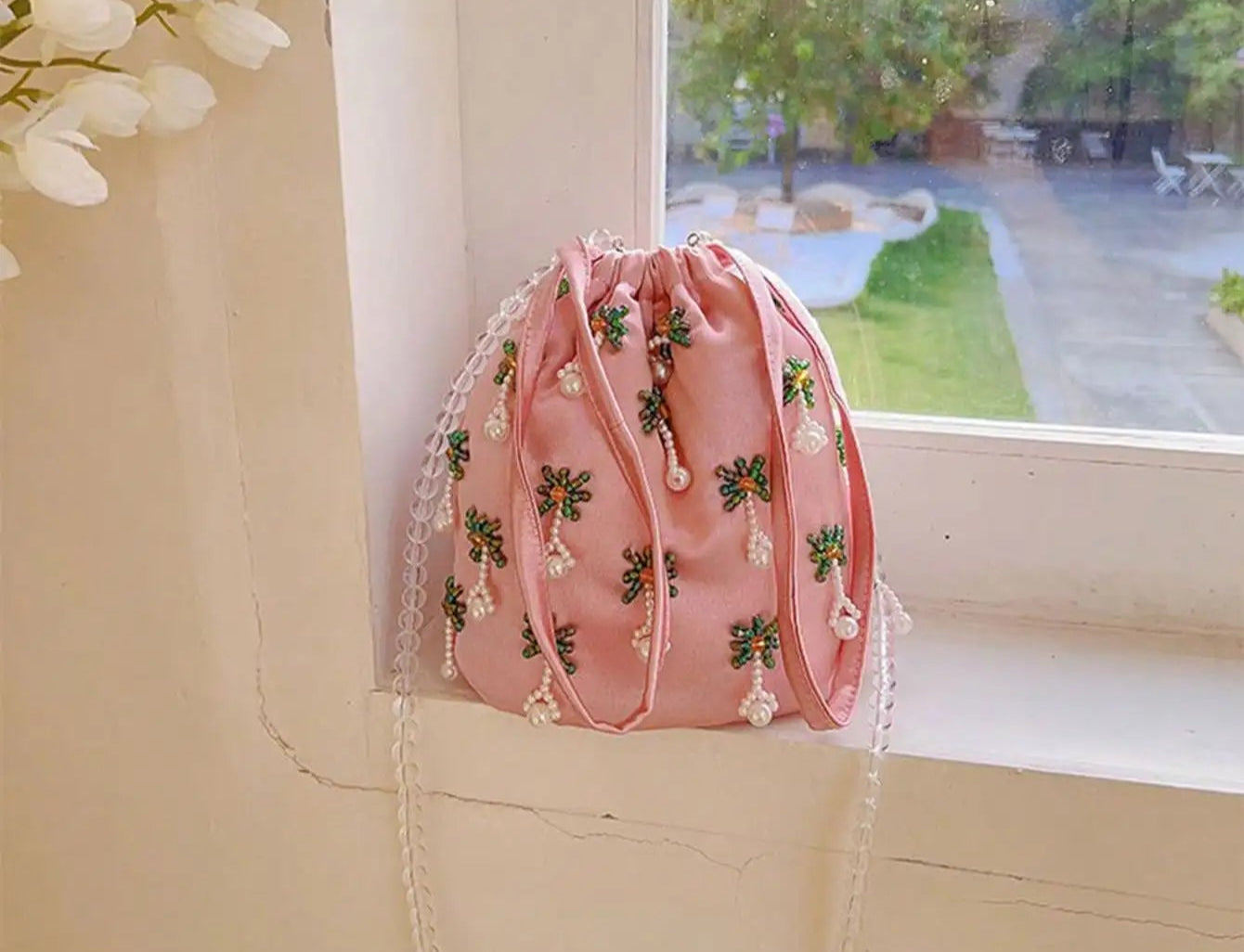 Bolsa Flor de Cetim