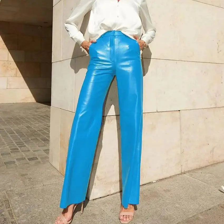 Calça Couro Chic Rio – Elegância e atitude em uma só peça
