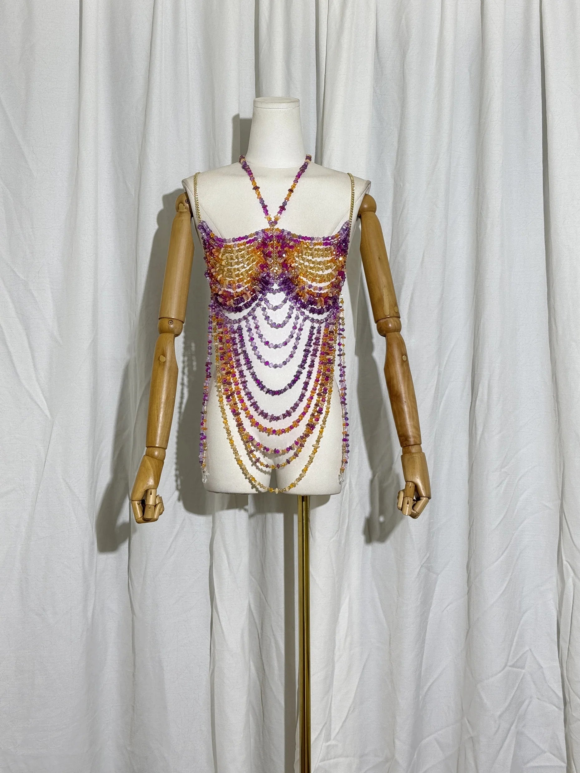 Top Cascata Aurora – maxi pedrarias em camadas