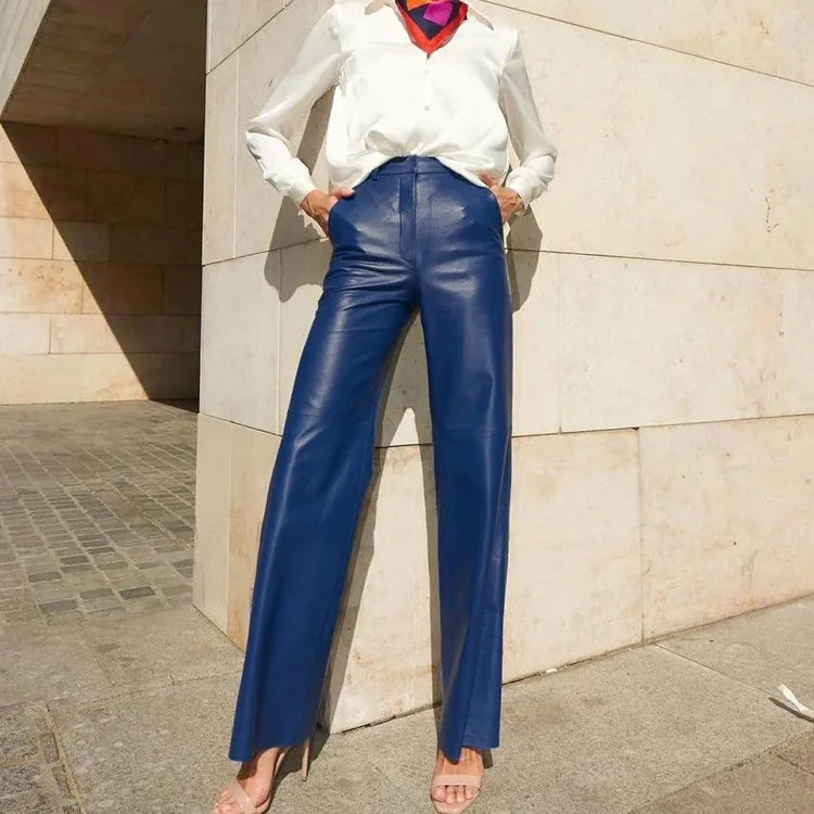 Calça Couro Chic Rio – Elegância e atitude em uma só peça