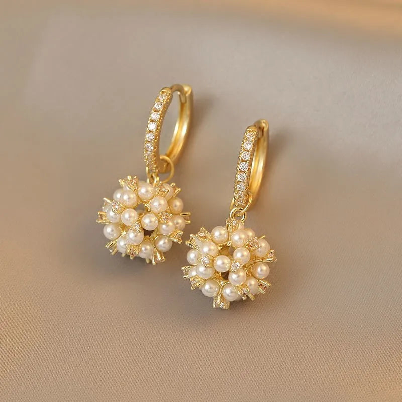 ✨ Brinco Zircônia Luxo Dourado