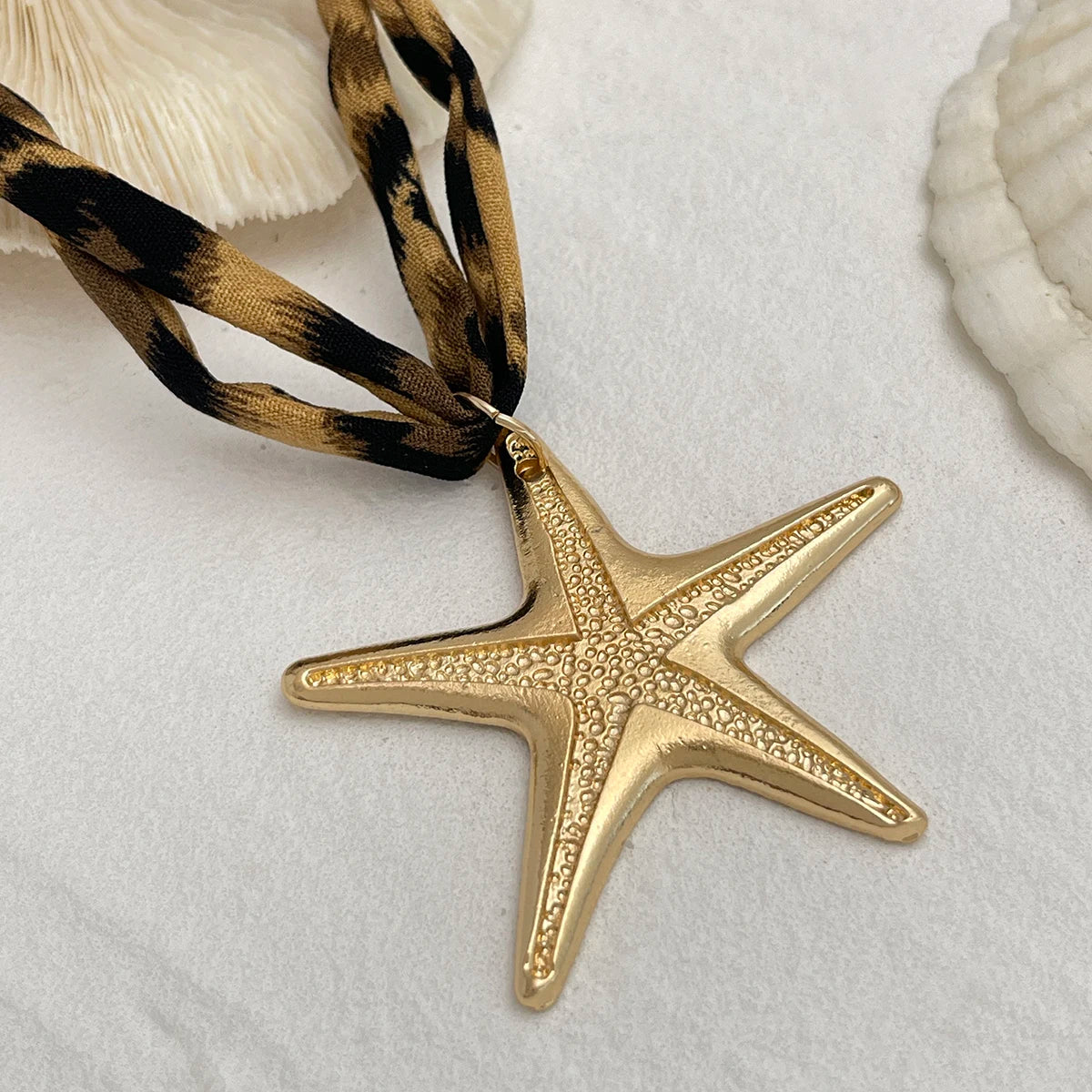 Colar Estrela Selvagem
