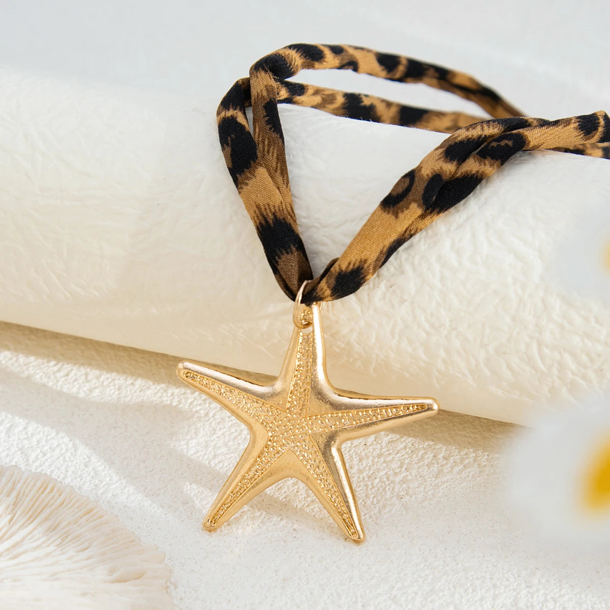 Colar Estrela Selvagem