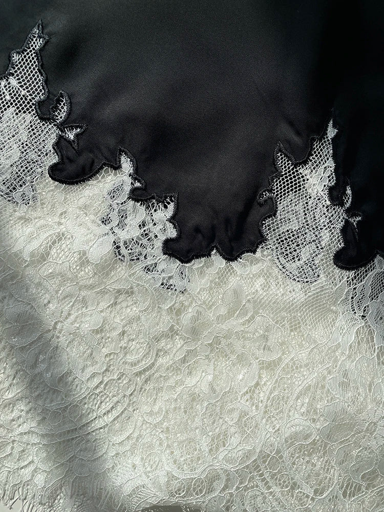 Saia Midi Encanto Renda