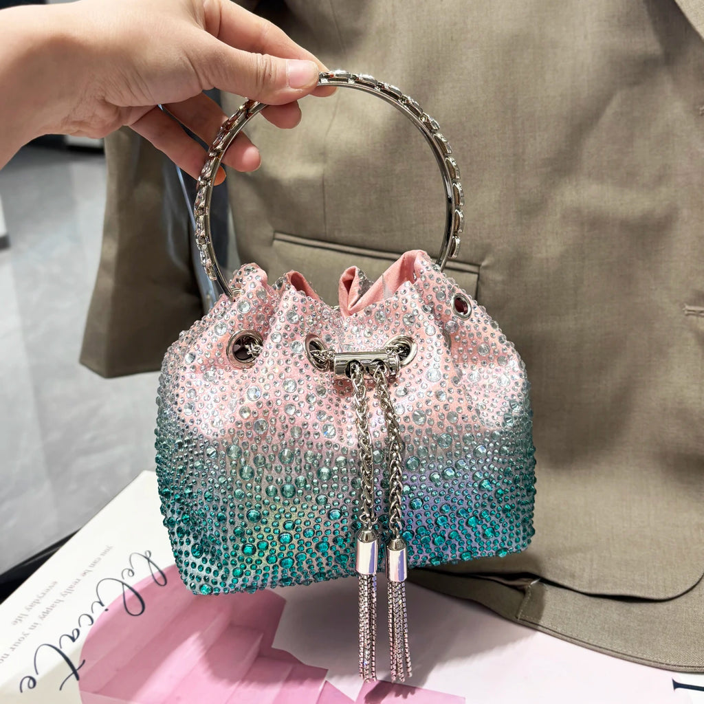 ✨ Bolsa Lumière – Porque o Seu Brilho Merece Protagonismo